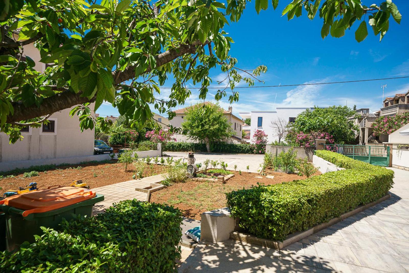 Family Petrov Apartments โวดีเซ ภายนอก รูปภาพ
