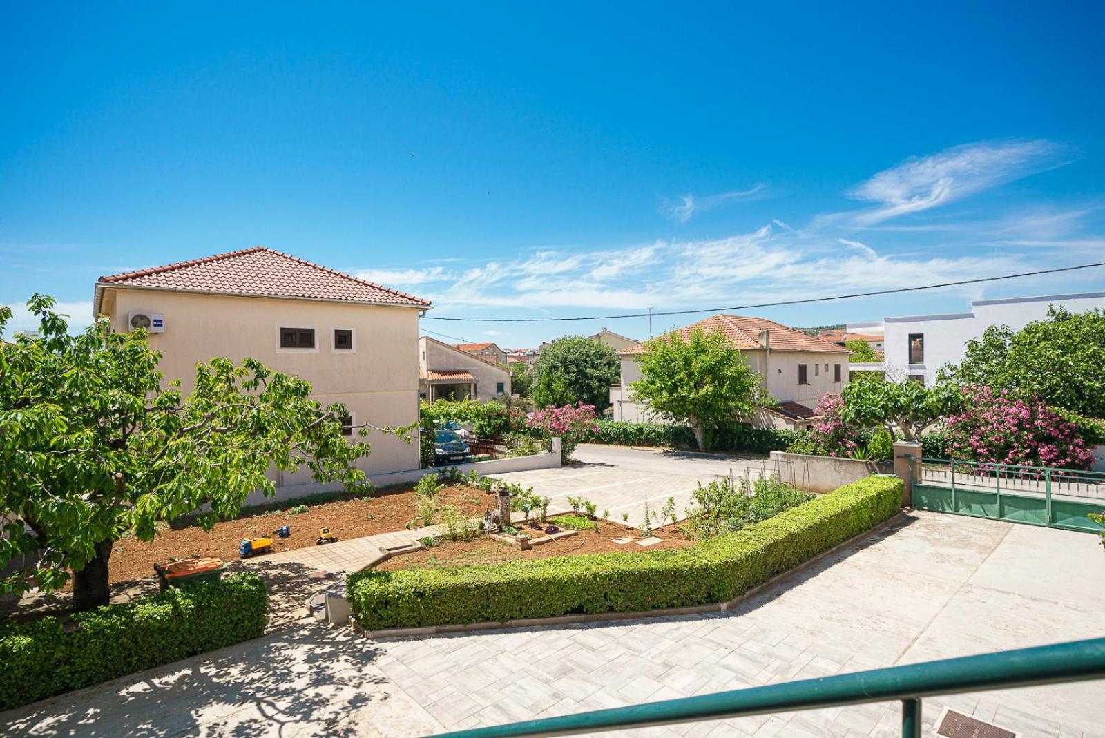 Family Petrov Apartments โวดีเซ ภายนอก รูปภาพ